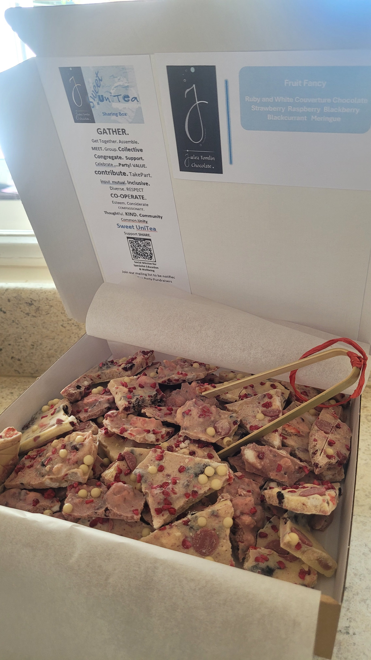 Fruit Fancy: Ruby and White chocolate, packed with inclusions such as strawberry, blackberry and raspberry crumble -delightful!
